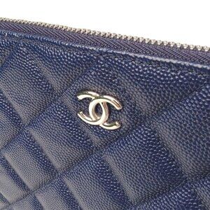 Excellent and pristine Chanel classic leather lambskin large clutch bag